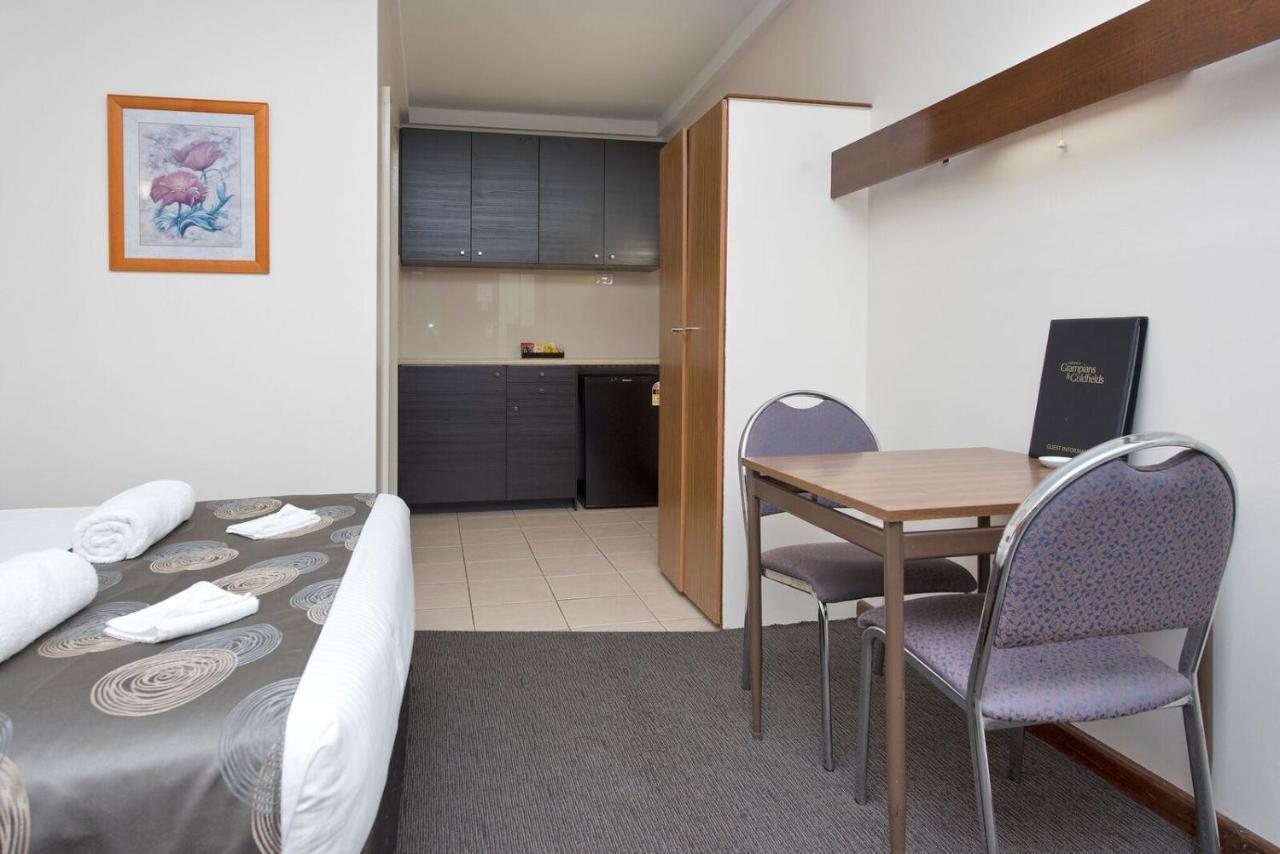 Hi Way Eight Motor Inn Stawell Bagian luar foto