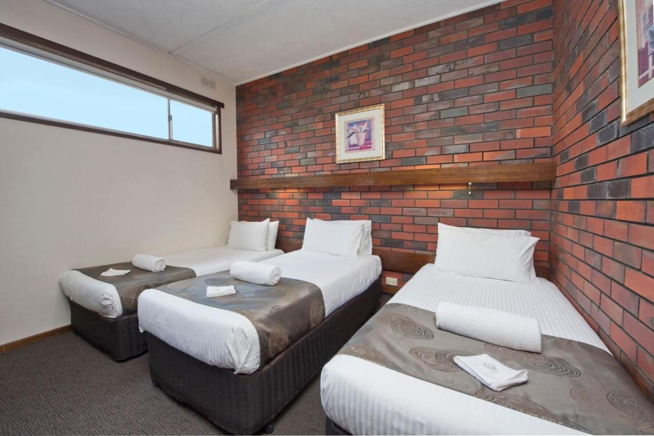 Hi Way Eight Motor Inn Stawell Bagian luar foto